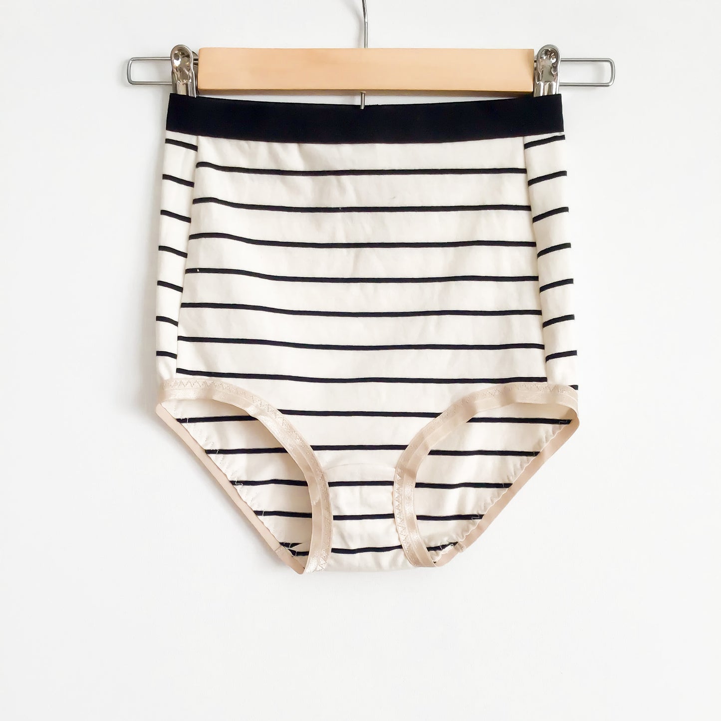 Median Knickers - Downloadable PDF Sewing Pattern