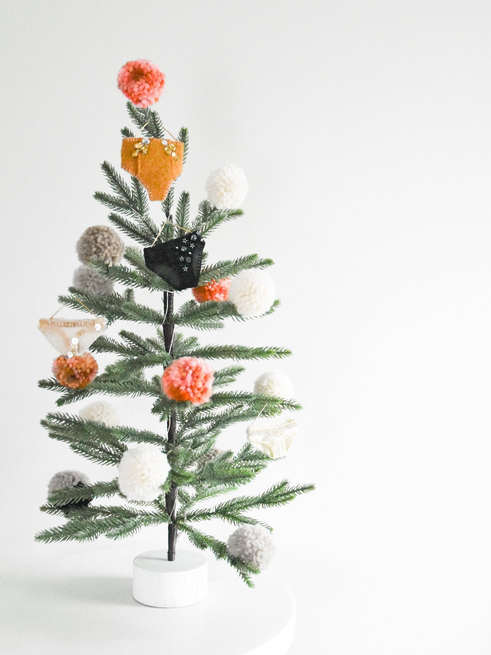 Holiday Handcraft Workshop